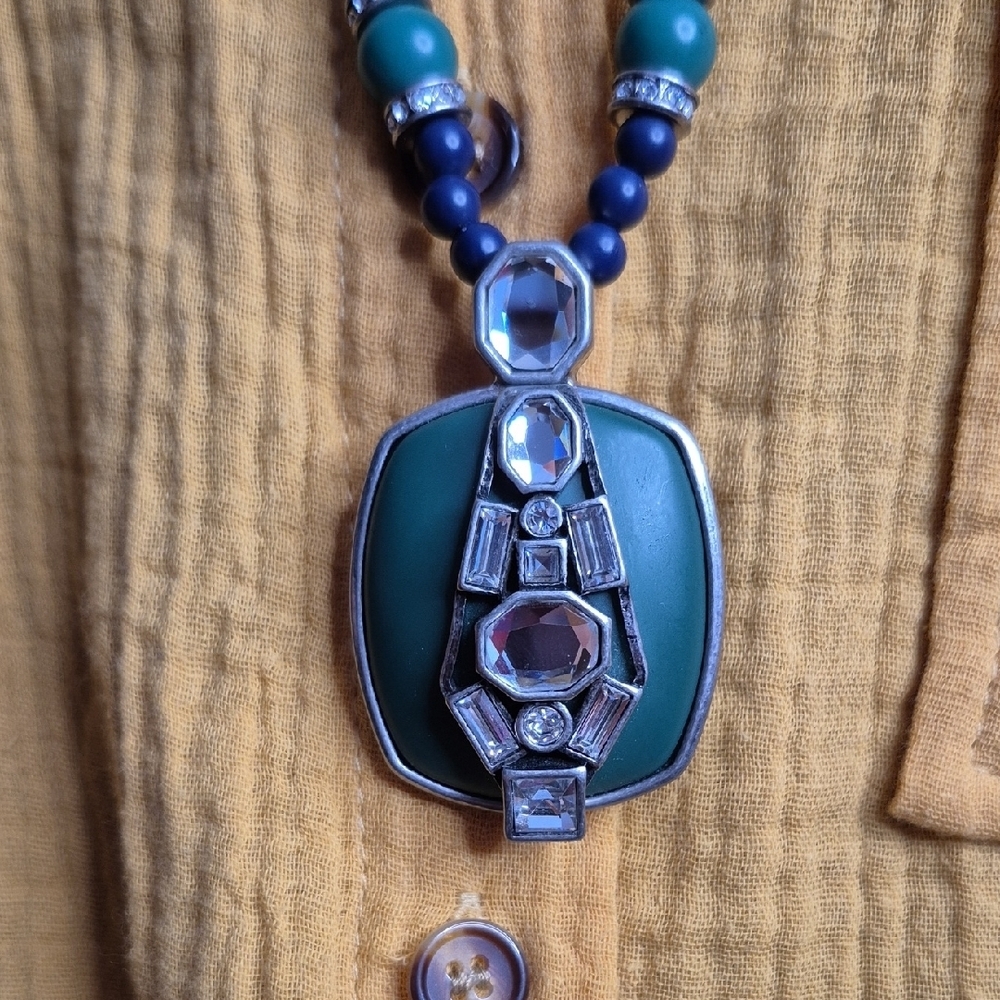 Lia Sophia Dark Purple and Green Necklace With Rhinestone Accents (j67) - Picture 3 of 6